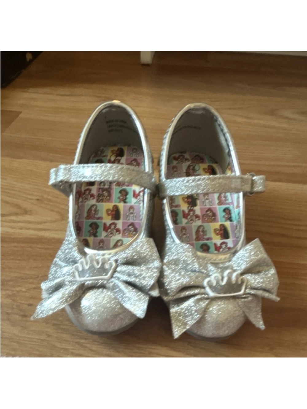 Disney Silver Glitter Mary Jane Shoes with Bow and Crown Accent